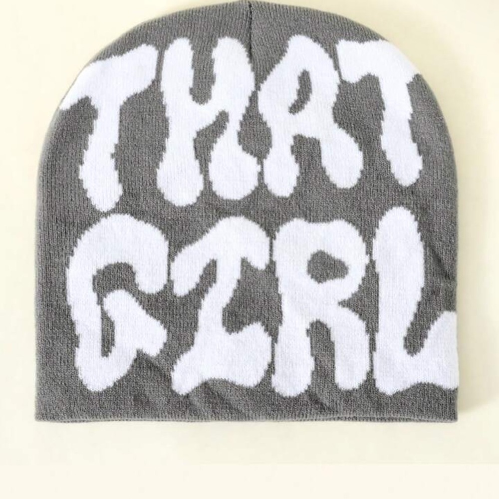 1 Piece Women’s Beanie